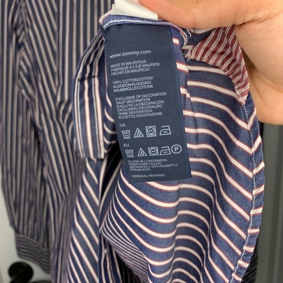 NWOT Tommy Hilfiger 'Custom Fit" Button D… - Picture 6 of 8